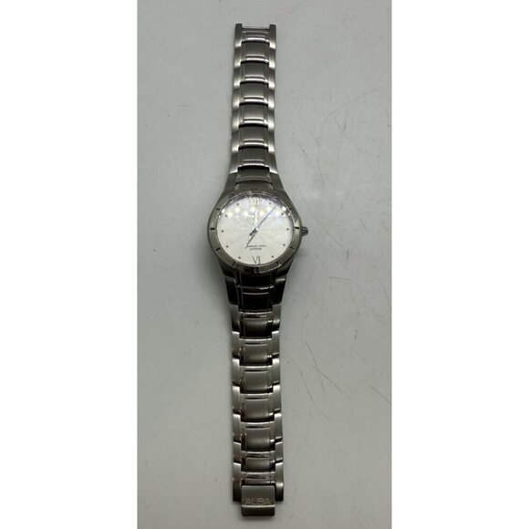 Alba Sapphire VX51-X426 Silver Tone Round Mens Watch Stainless Steel Band Roman - Picture 3 of 7